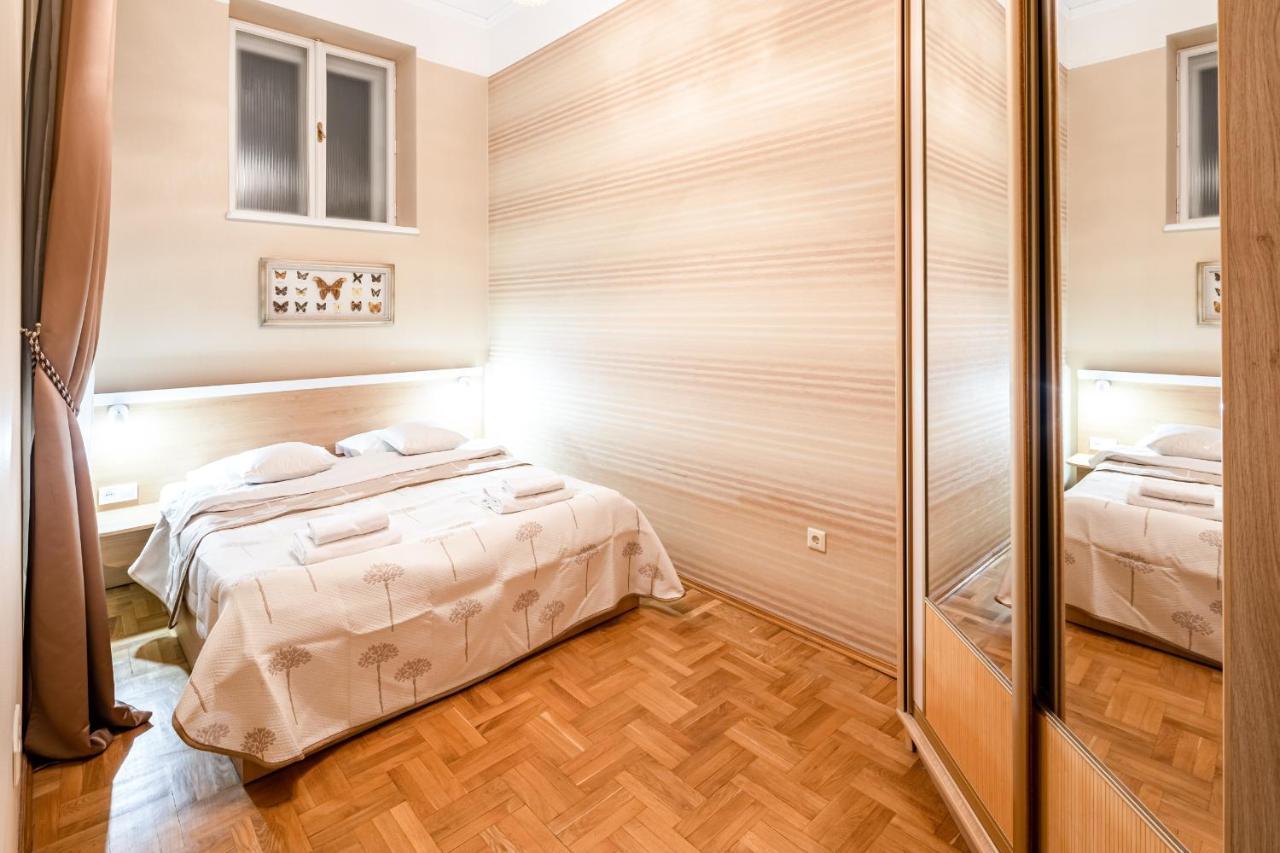 3 Bedrooms Royal Italian Style In An Austrian Building, Parking, Balcony Lviv Eksteriør bilde